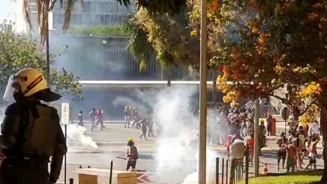 Deputado pede esclarecimentos sobre uso de gás e balas de borracha contra protesto indígena