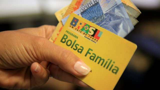 Caixa conclui pagamento de parcela do Bolsa Família de junho