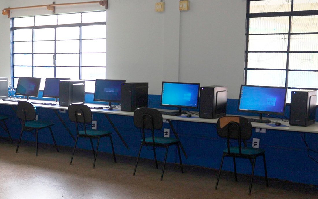 Nova Mutum aplicará R$ 346 mil em aparelhos de informática para nova unidade escolar