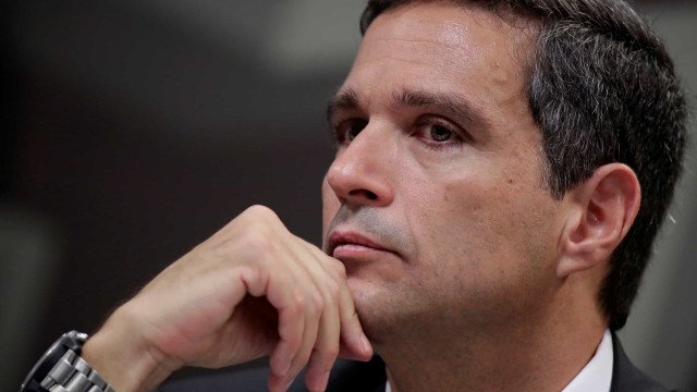 Campos Neto se diz a favor de taxar super-ricos e elogia ‘decisões corretas’ do governo