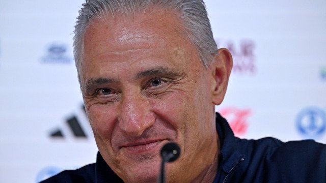 Flamengo tenta convencer Tite a voltar atrás de ideia de ano sabático