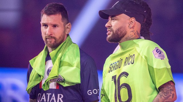 ‘Lenda’ do futebol francês detona Messi e Neymar: "Chamo eles de chorões"