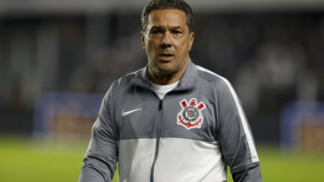 Luxemburgo nega pressão interna no Corinthians e vê empate como ‘resultado normal’