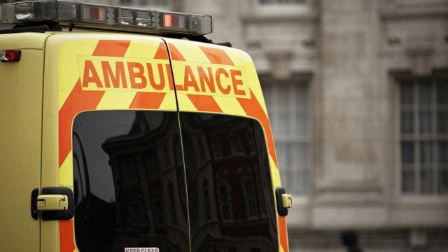 Inglaterra: Paramédicos declaram óbito a paciente que acorda no hospital