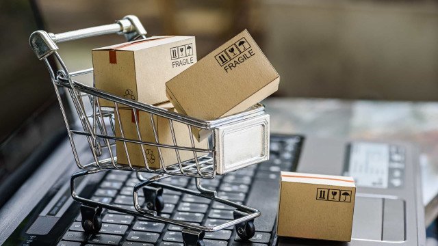 Imposto sobre compras importadas online deve sair até fim do ano