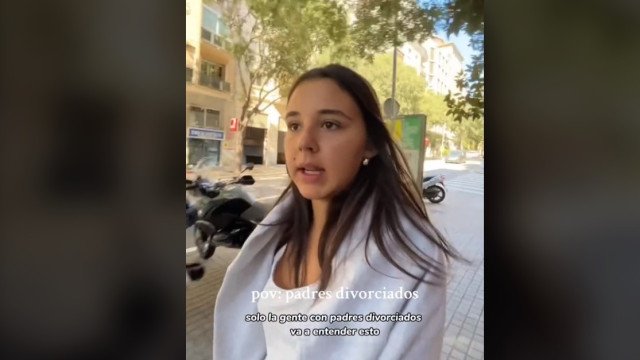 Filha de pais divorciados viraliza com vídeo reclamando de mala