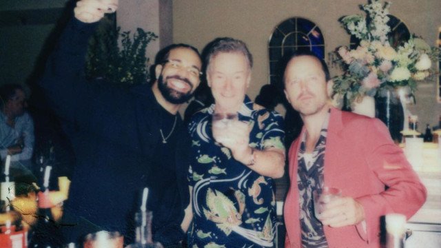 A (grande) festa de aniversário de Drake com estrelas de ‘Breaking Bad’