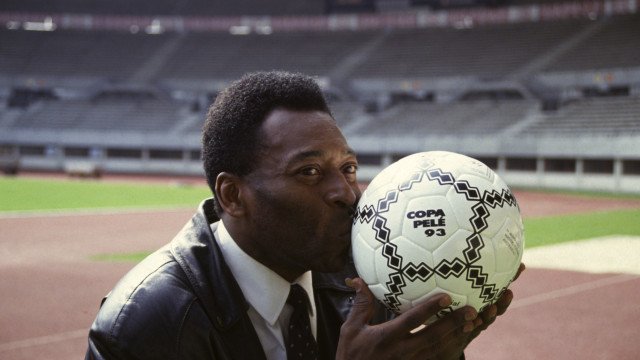 Comissão do Esporte na Câmara discute criação do Dia do Rei Pelé em data do milésimo gol