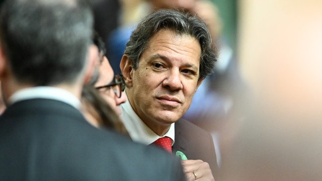 Haddad projeta perda de R$ 100 bi em 5 anos sem fim de benefícios para setor de eventos