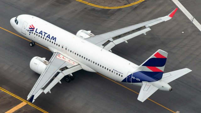 Latam Brasil amplia em 20% voos de 28 rotas para atender demanda aquecida