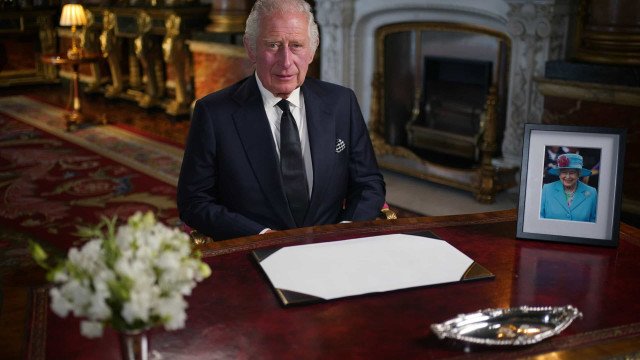 Saúde de Charles III piora e detalhes do funeral são refeitos, diz site