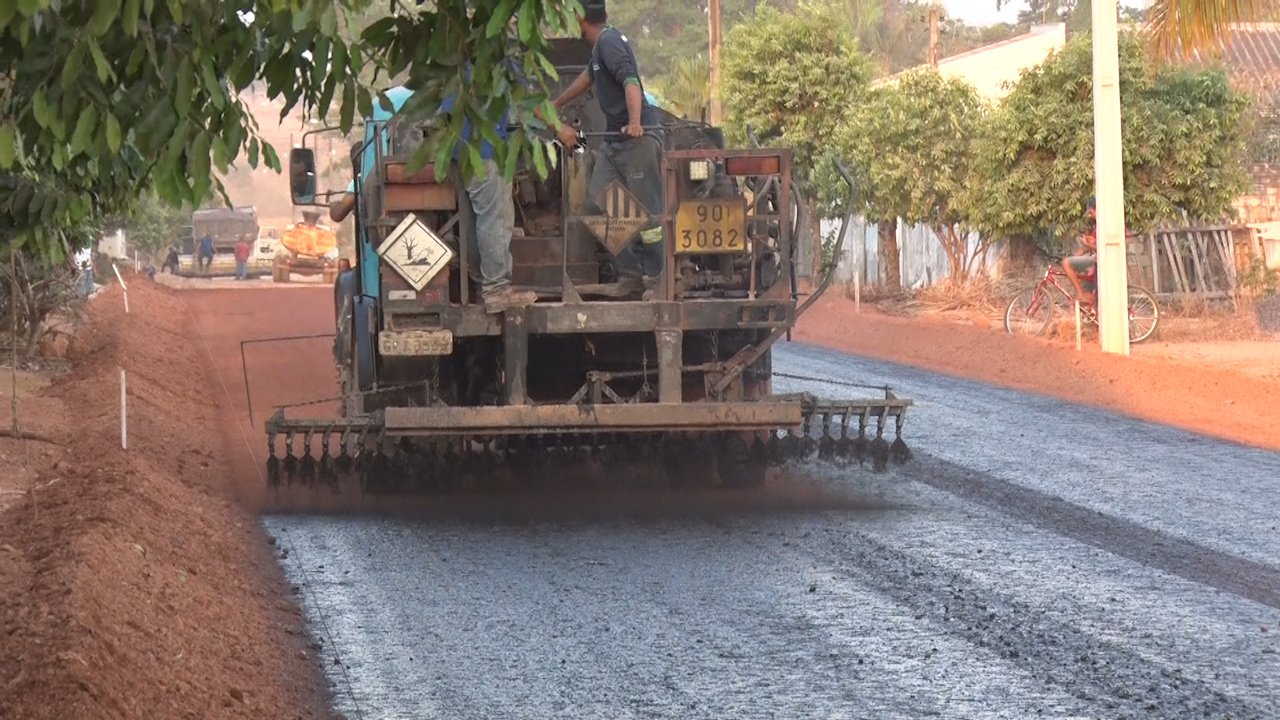 Guarantã do Norte destina R$ 2,8 milhões em materiais para pavimentação asfáltica