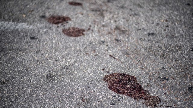Caminhoneiro morre após pneu explodir durante calibragem em GO