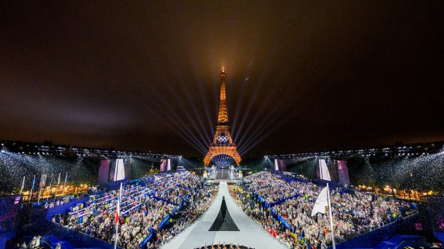 ‘Oh là là’: as imagens da cerimônia de abertura dos Jogos Olímpicos