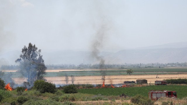 Israel confirma disparo de 60 foguetes a partir do Líbano