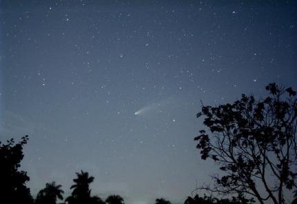 Fumaça impede observação de cometa, mas super-lua e eclipse serão vistos em MT