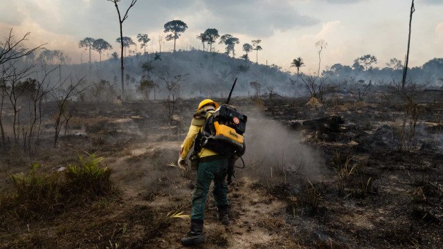 Bombeiros de Mato Grosso monitoram incêndios em 28 fazendas de 21 municípios