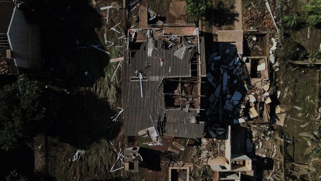 Um ano após enchente histórica, casas ainda não foram entregues no vale do Taquari, no RS