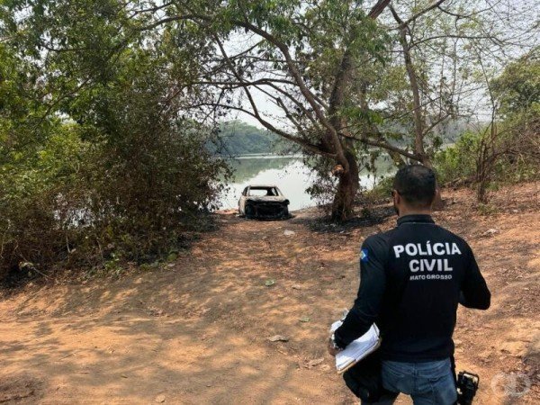 Dois corpos carbonizados são encontrados em porta-malas de carro