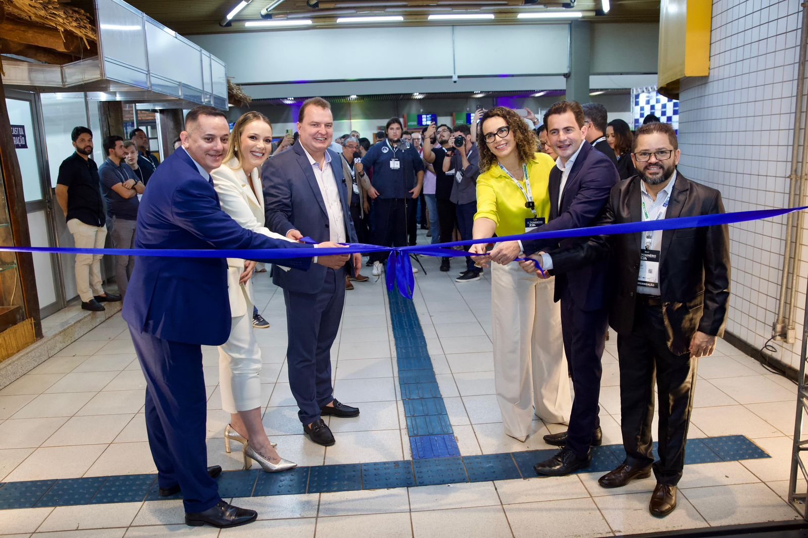 Autoridades prestigiam abertura da 2ª Expominério e setor reflete o futuro da mineração