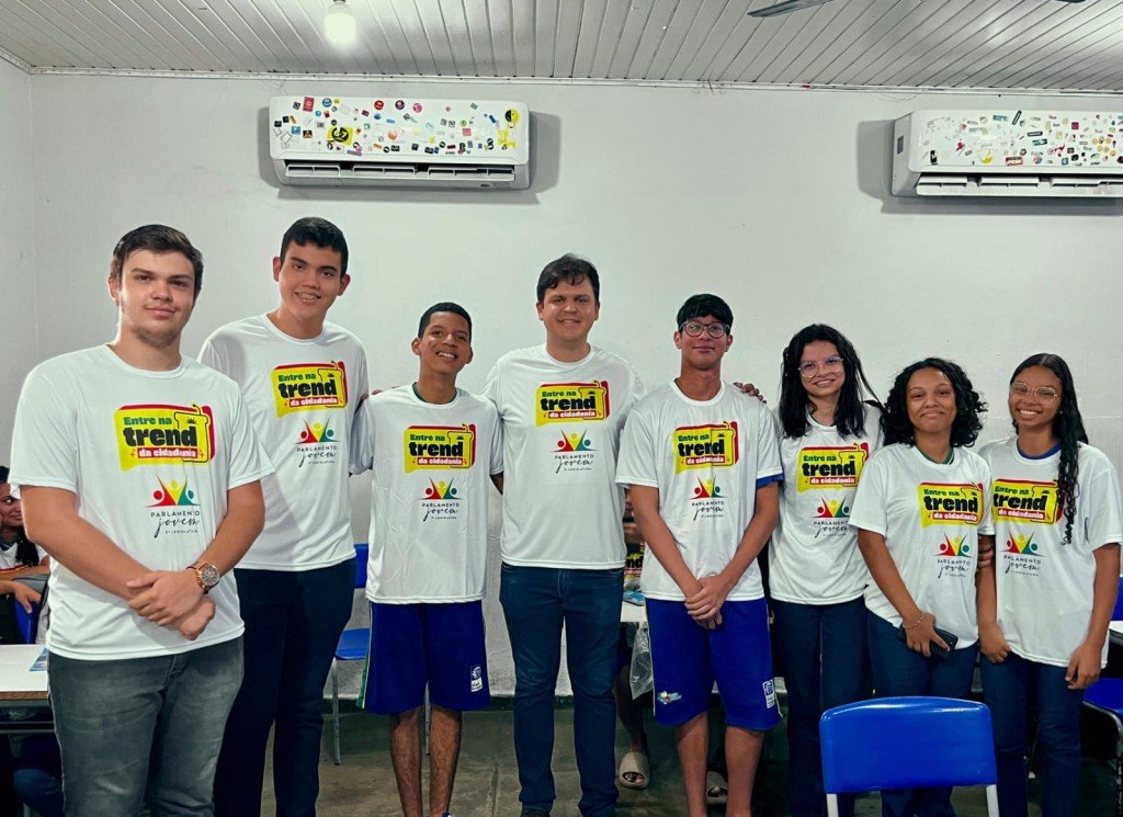 “Parlamento Jovem” inicia as eleições para a escolha de 24 deputados