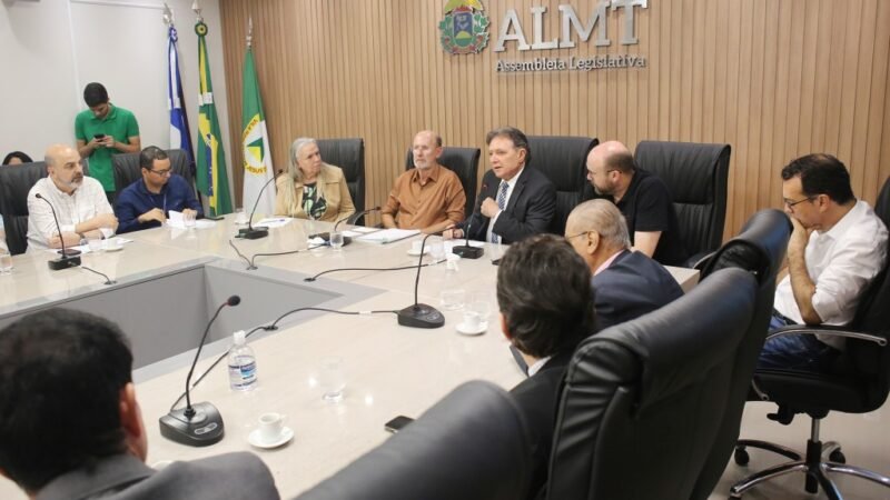 Reunião com representantes do governo define investimentos para construção de creches