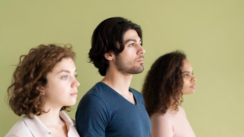 Casais liberais definem traição como rompimento de acordos: “Não é só o sexo, é a mentira também”