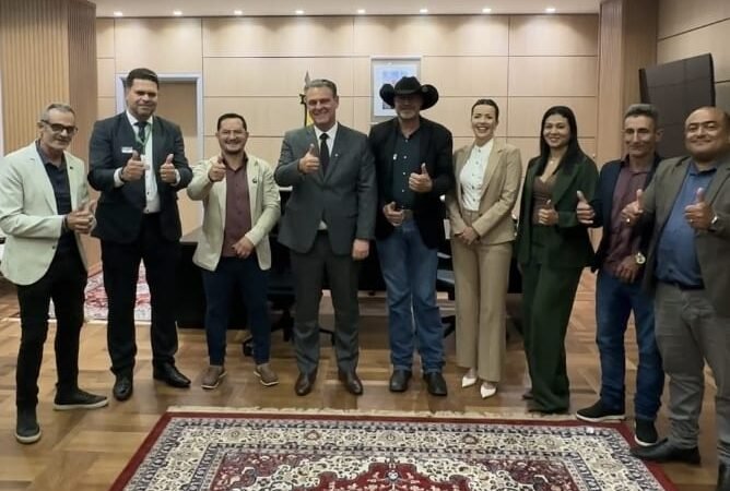 Vereadores de Guarantã garantem R$ 8 milhões junto ao Ministro Carlos Fávaro para infraestrutura da cidade