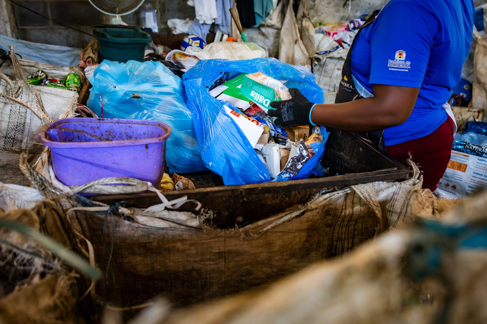 Natura lança programa de saúde, cidadania e bem-estar para catadores e familiares