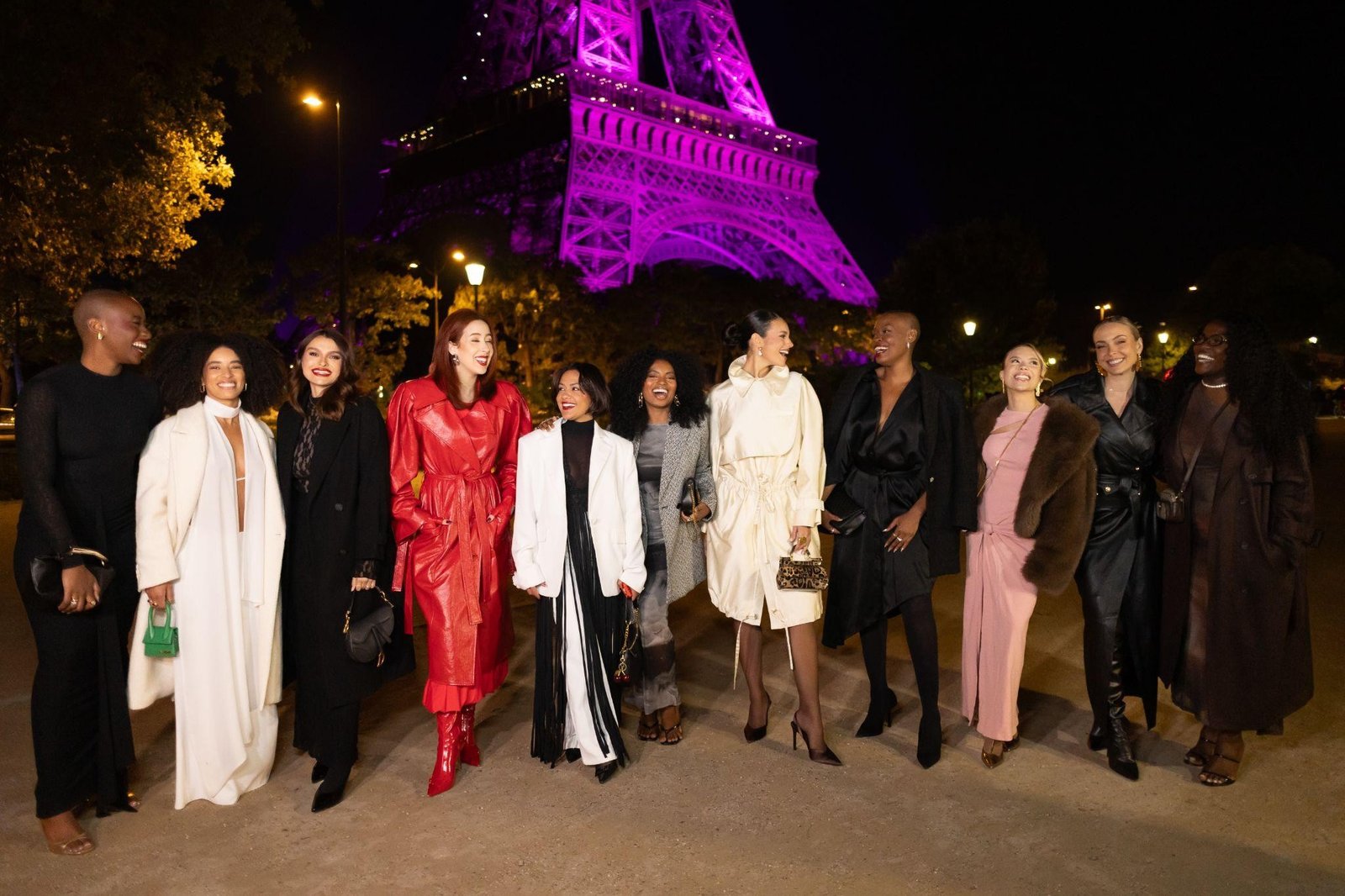 Brasileiras marcam presença na Semana de Moda em Paris