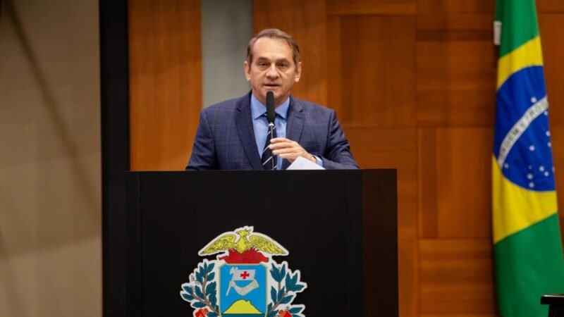 Wilson Santos garante R$ 100 milhões para habitação popular na LOA 2026