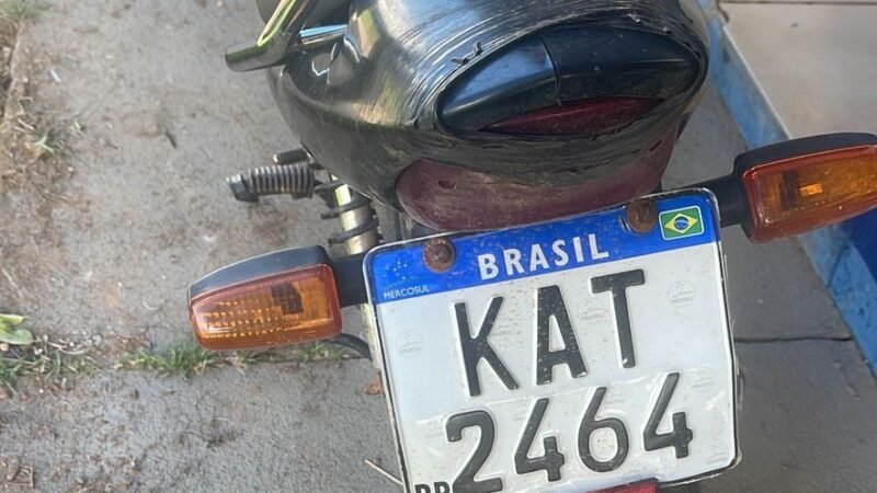 Policia Militar apreendeu, mais uma motocicleta adultera e condutor foi preso