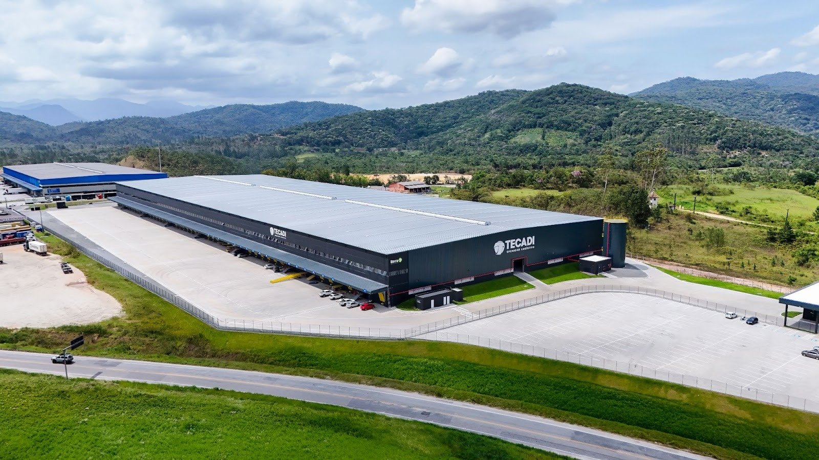 TECADI inaugura hub de alto padrão técnico logístico em Garuva (SC)