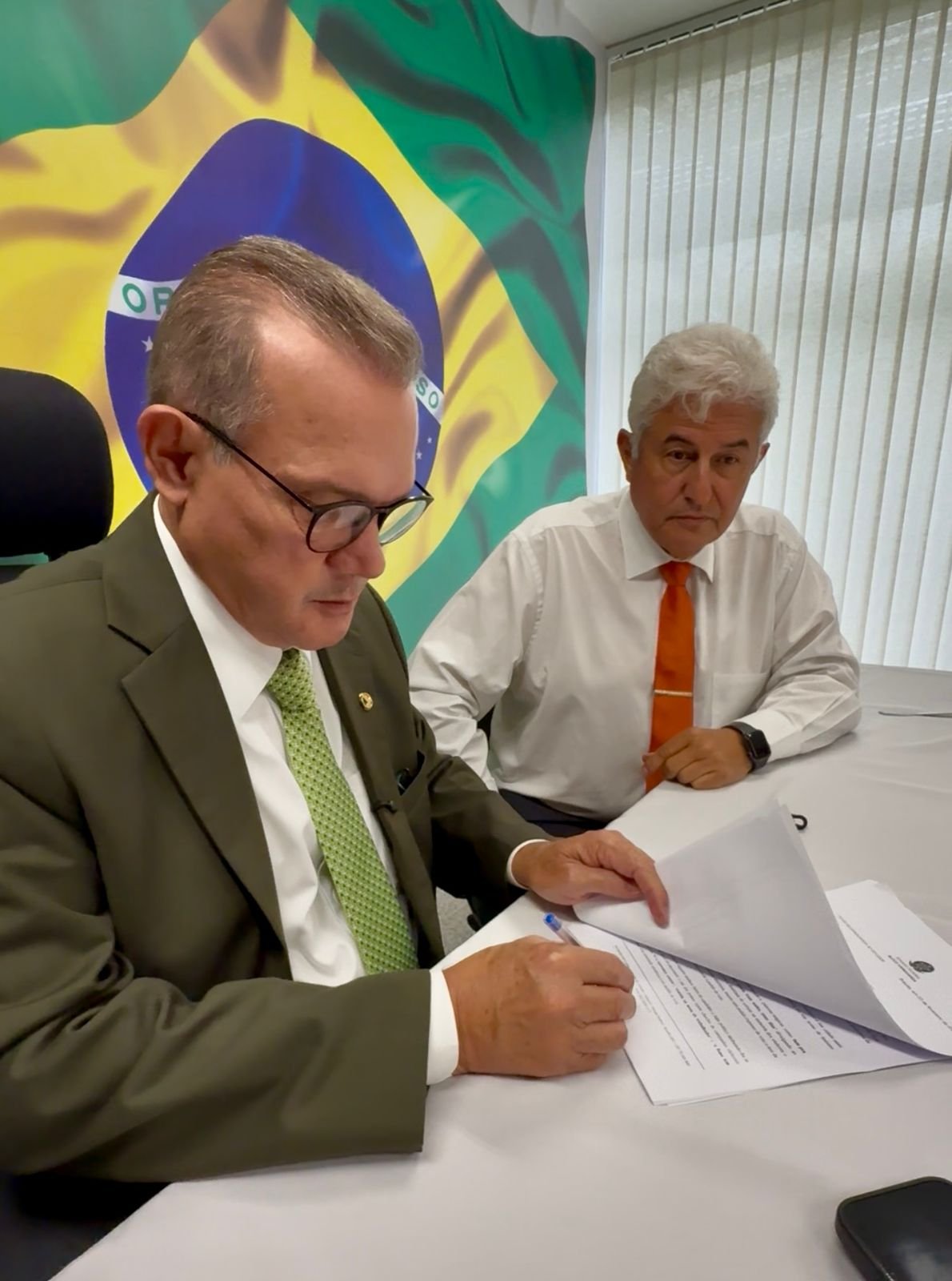 TCU passa a acompanhar caso após articulação de Wellington Fagundes e Marcos Pontes contra politização do Carnaval